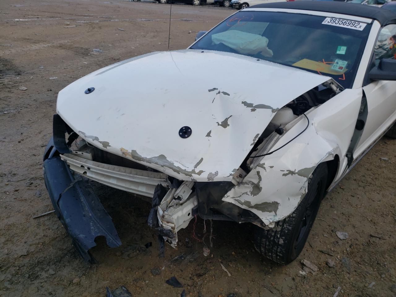 Photo 9 from auction – 2007 FORD 110S with VIN 1ZVFT84NX75293695