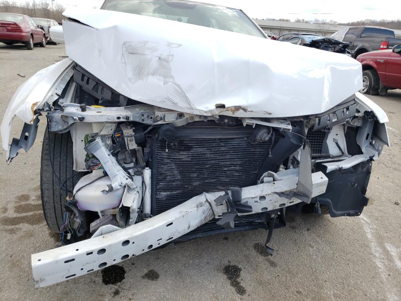 Photo 9 from auction – 2014 CHRYSLER 300 with VIN 2C3CCAAGXEH173375
