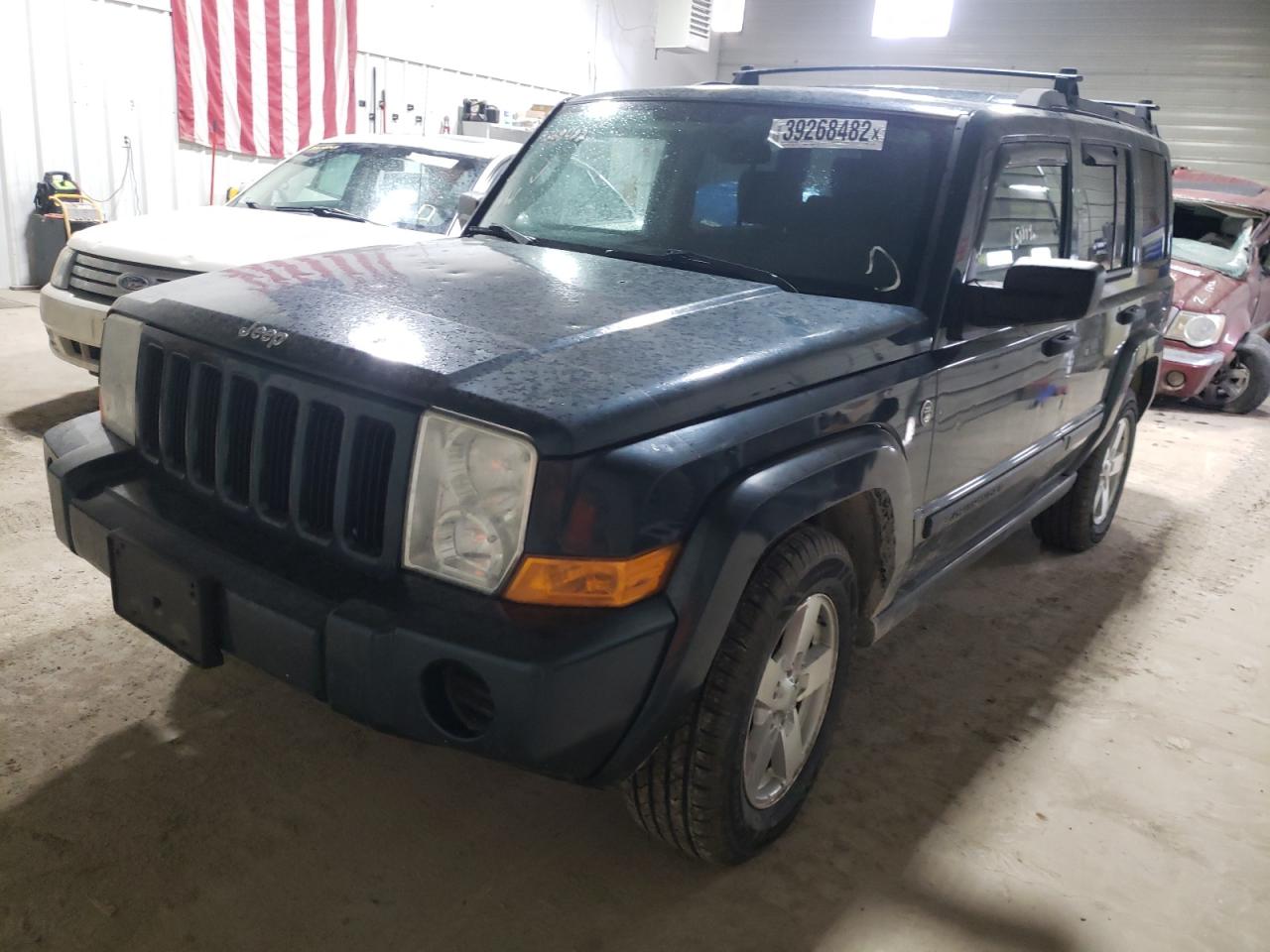 Photo 2 from auction – 2006 JEEP COMMANDER with VIN 1J8HG48N06C174138