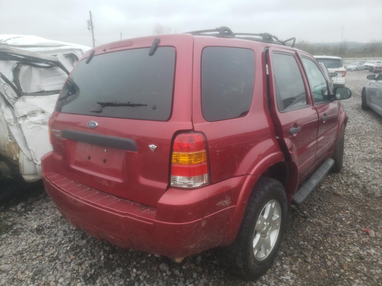 Photo 4 from auction – 2007 FORD ESCAPE XLT with VIN 1FMYU03197KA21712
