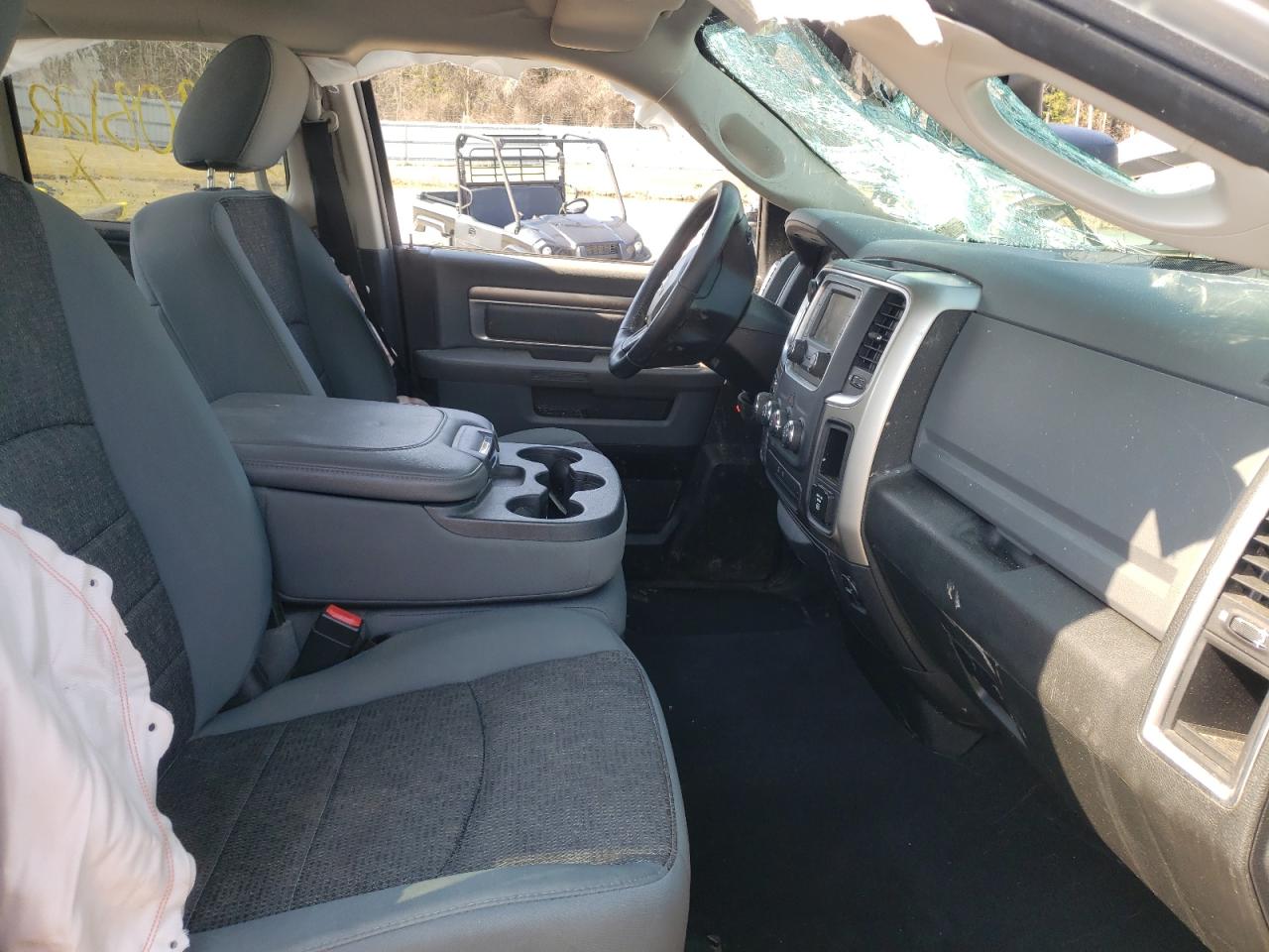 Photo 5 from auction – 2014 RAM 1500 SLT with VIN 1C6RR7GT1ES265485