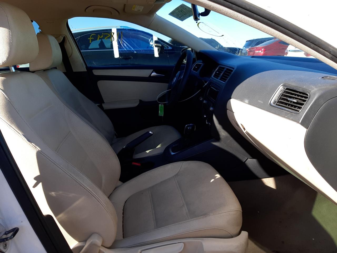 Photo 5 from auction – 2012 VOLKSWAGEN JETTA SE with VIN 3VWDP7AJ6CM412256