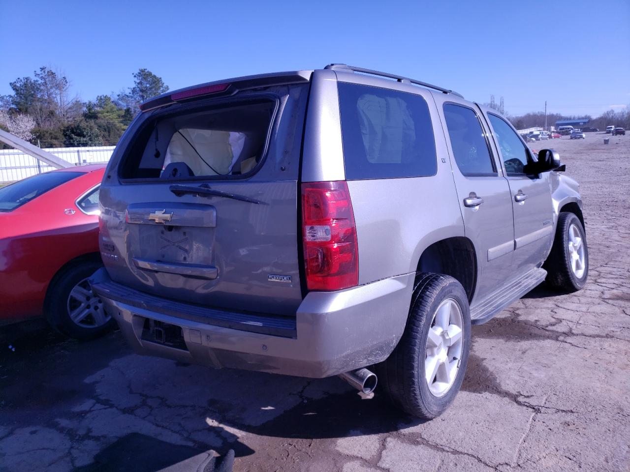 Photo 4 from auction – 2007 CHEVROLET TAHOE C150 with VIN 1GNFC13077J347646