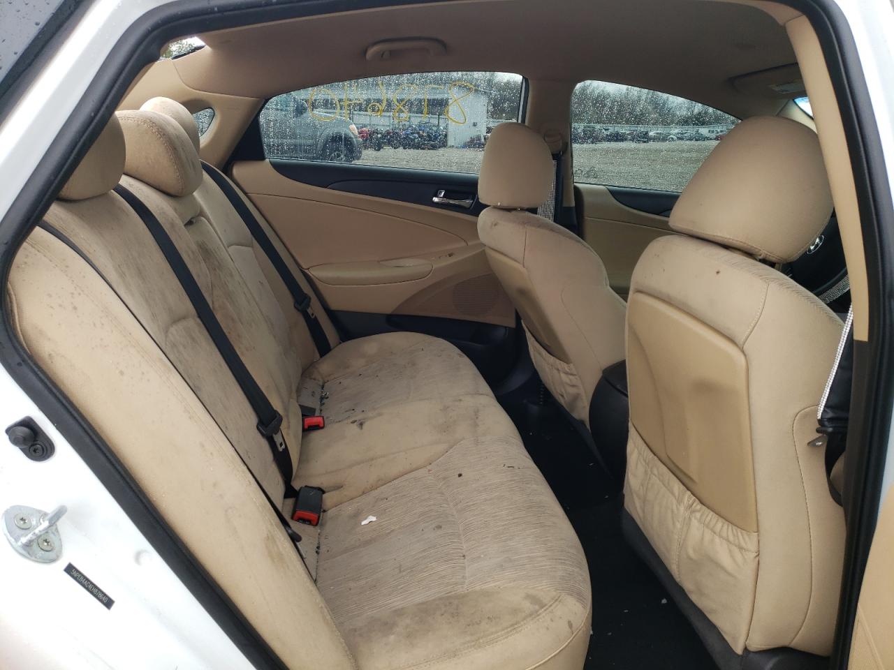 Photo 6 from auction – 2014 HYUNDAI SONATA GLS with VIN 5NPEB4AC4EH878640