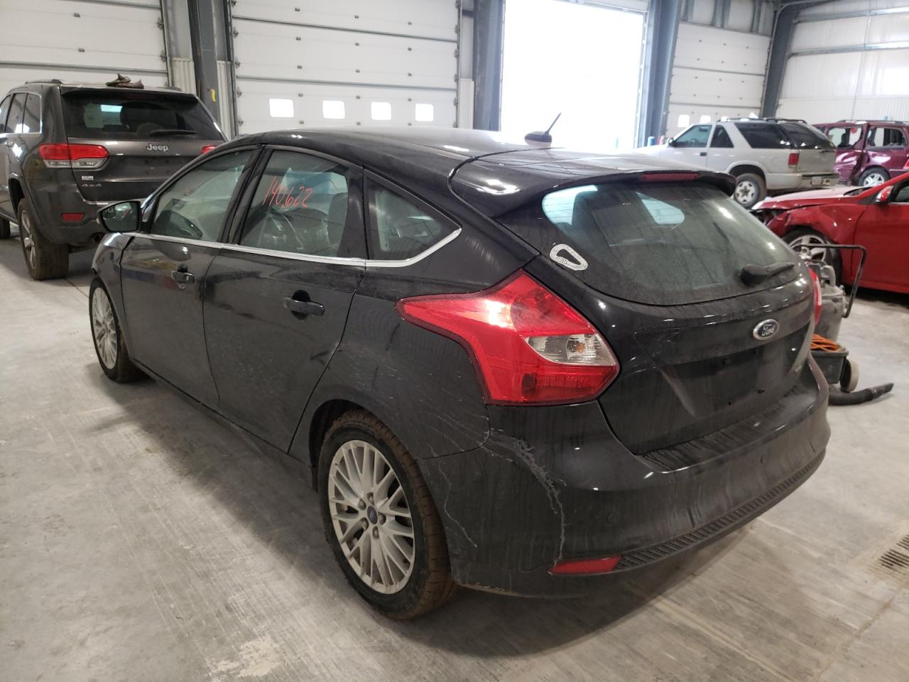 Photo 3 from auction – 2012 FORD FOCUS SEL with VIN 1FAHP3M27CL373752