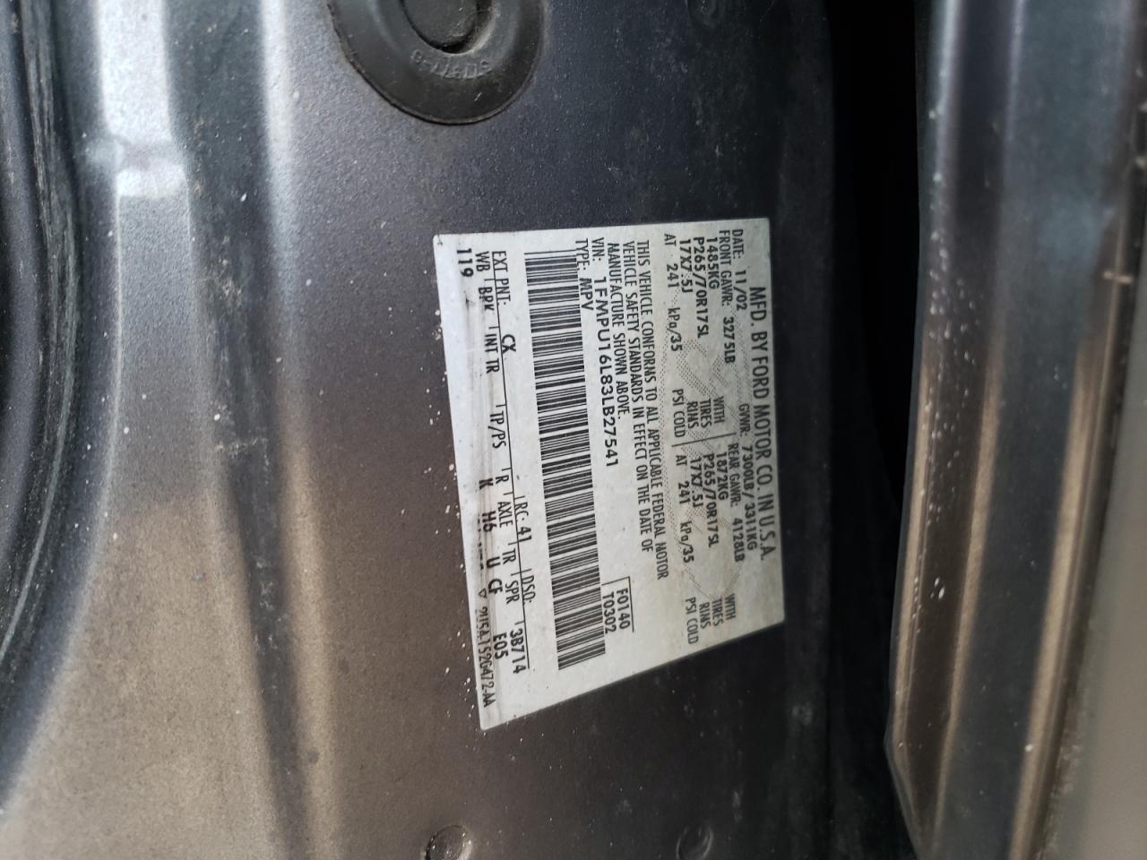 صورة رقم 10 من المزاد - 2003 FORD EXPEDITION مع VIN 1FMPU16L83LB27541
