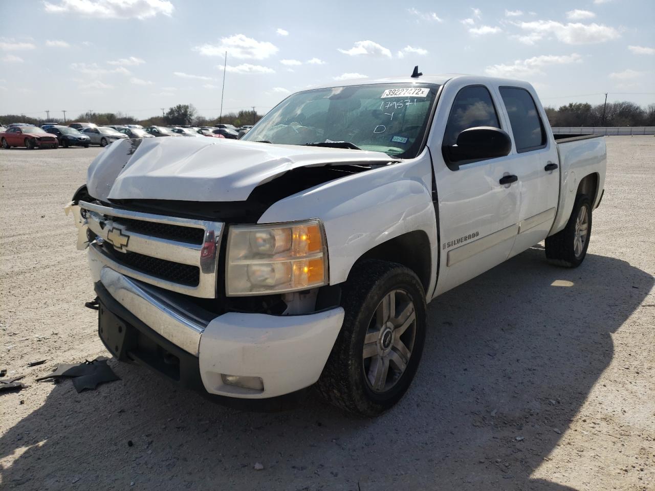 Photo 2 from auction – 2007 CHEVROLET SILVERADO with VIN 2GCEC13J471541915