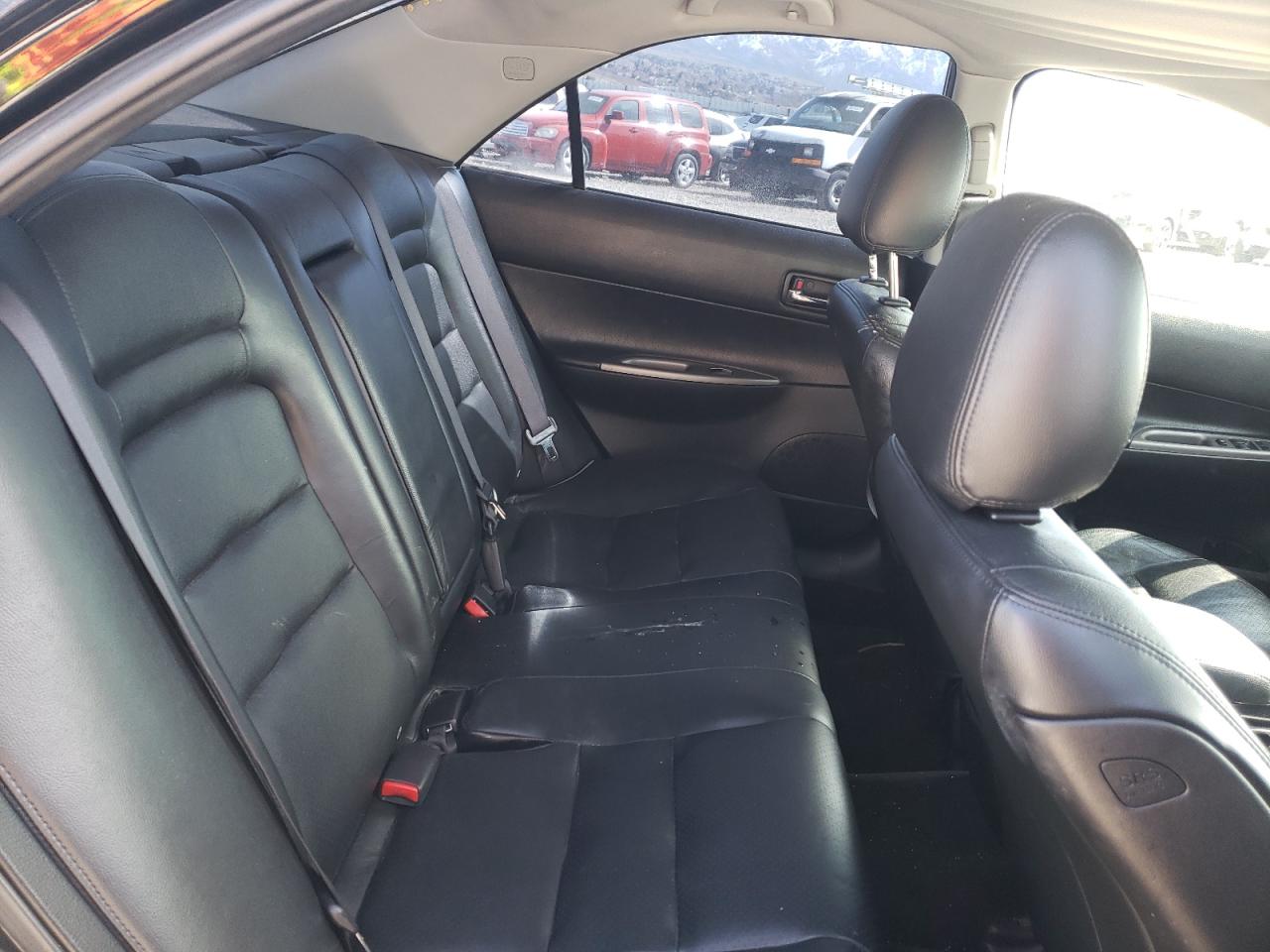 Photo 6 from auction – 2005 MAZDA 6 S with VIN 1YVHP80D655M44696