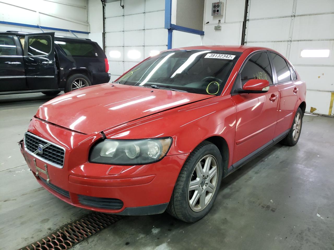 Photo 2 from auction – 2006 VOLVO S40 2.4I with VIN YV1MS382X62208946