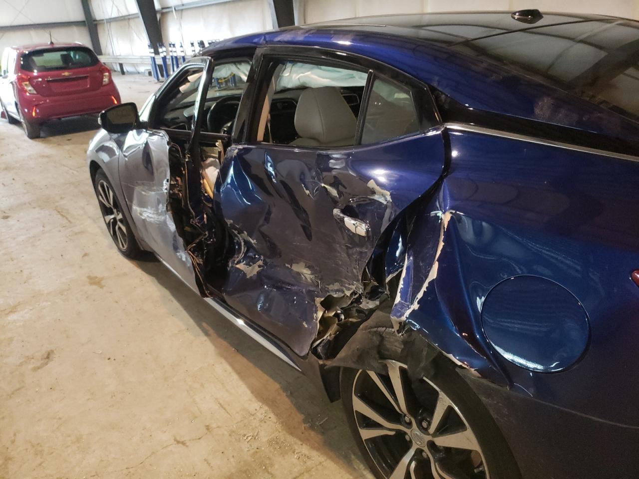 Photo 9 from auction – 2016 NISSAN MAXIMA 3.5 with VIN 1N4AA6AP6GC418643