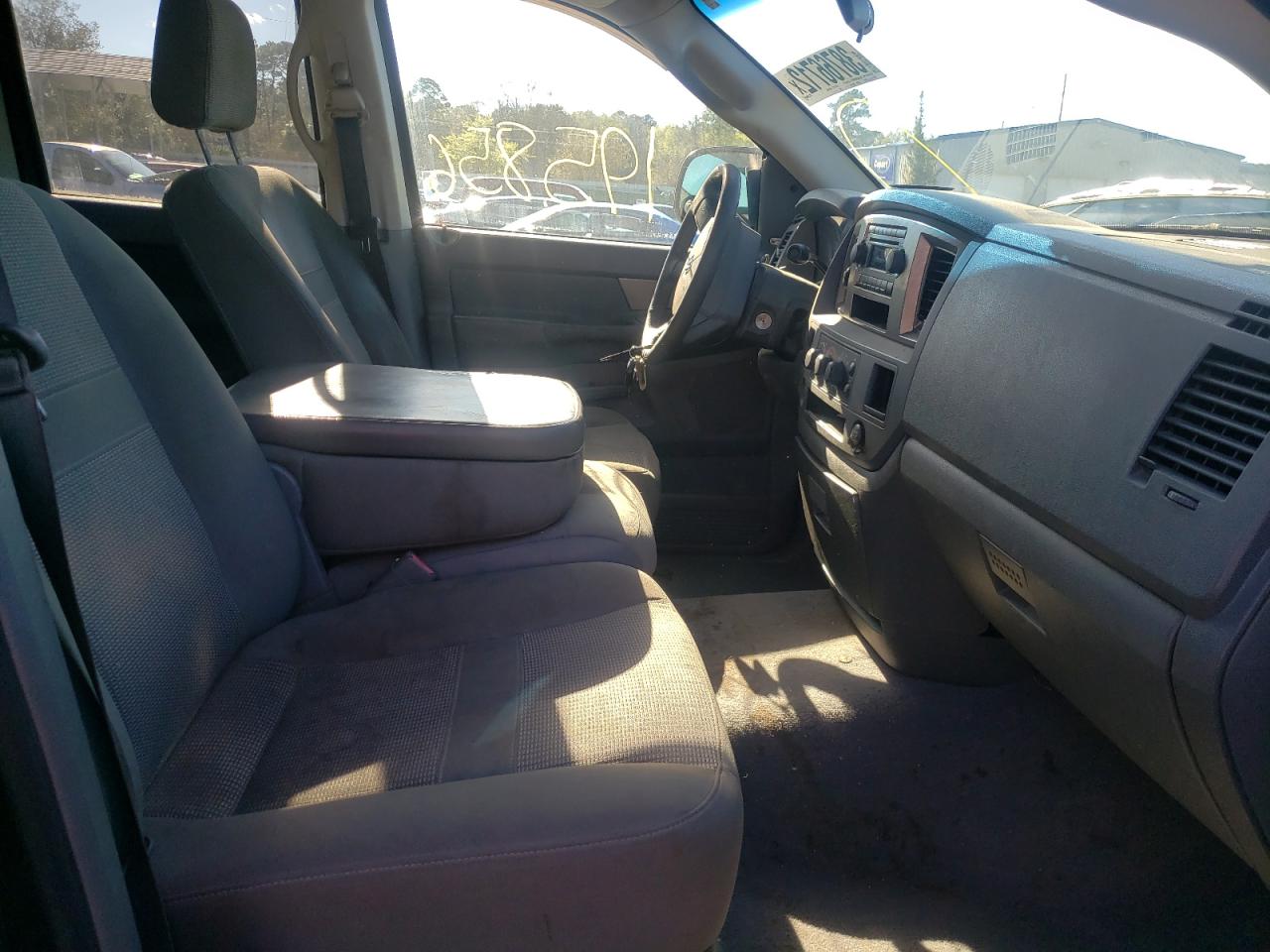 Photo 5 from auction – 2006 DODGE RAM 1500 S with VIN 1D7HA18226J102601