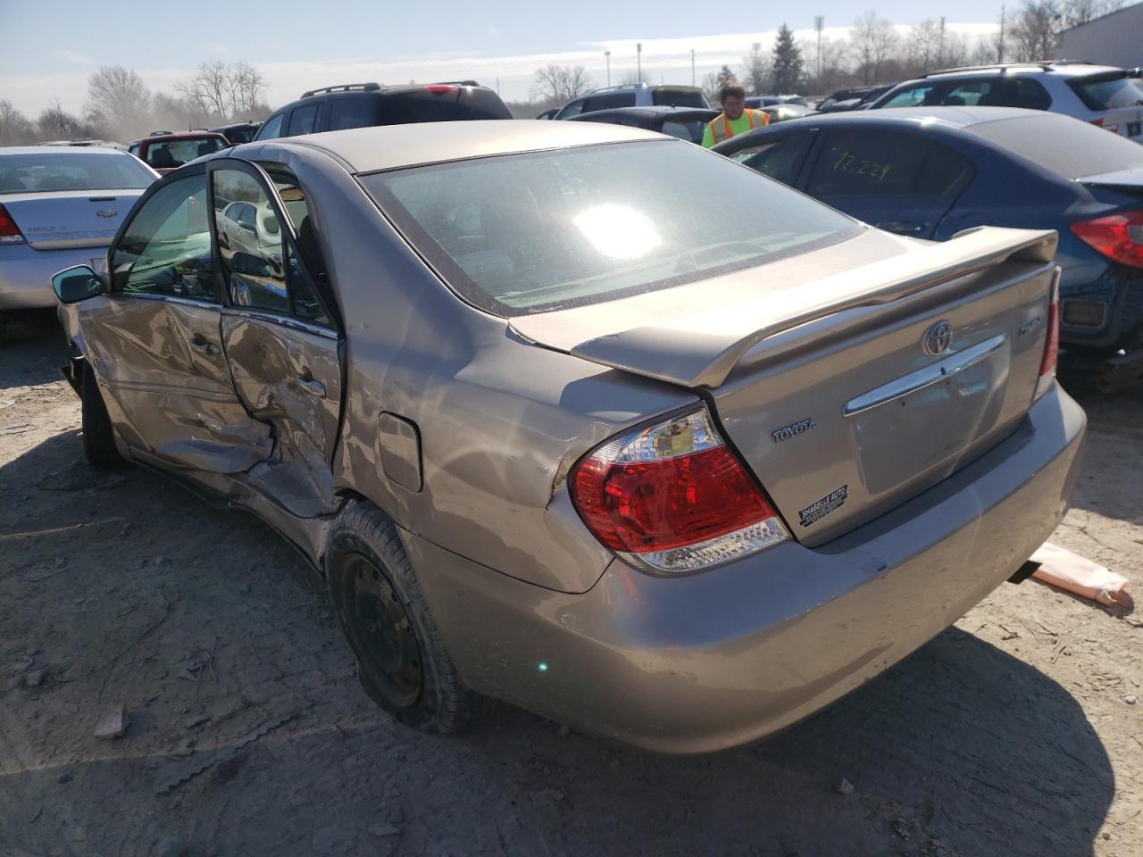 Photo 3 from auction – 2006 TOYOTA CAMRY LE with VIN 4T1BE32K46U657276