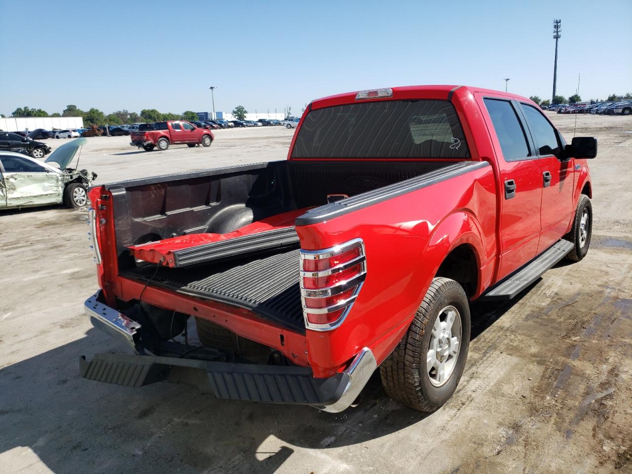Фото 4 с аукциона – 2012 FORD F150 SUPER с VIN 1FTEW1CM6CFB29029