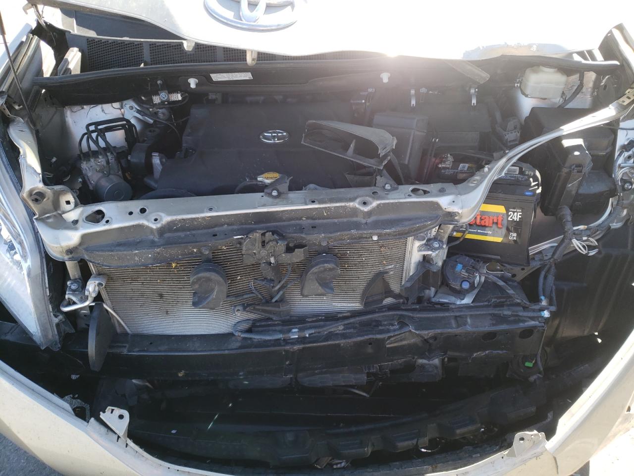 Photo 7 from auction – 2016 TOYOTA SIENNA XLE with VIN 5TDYK3DCXGS736468