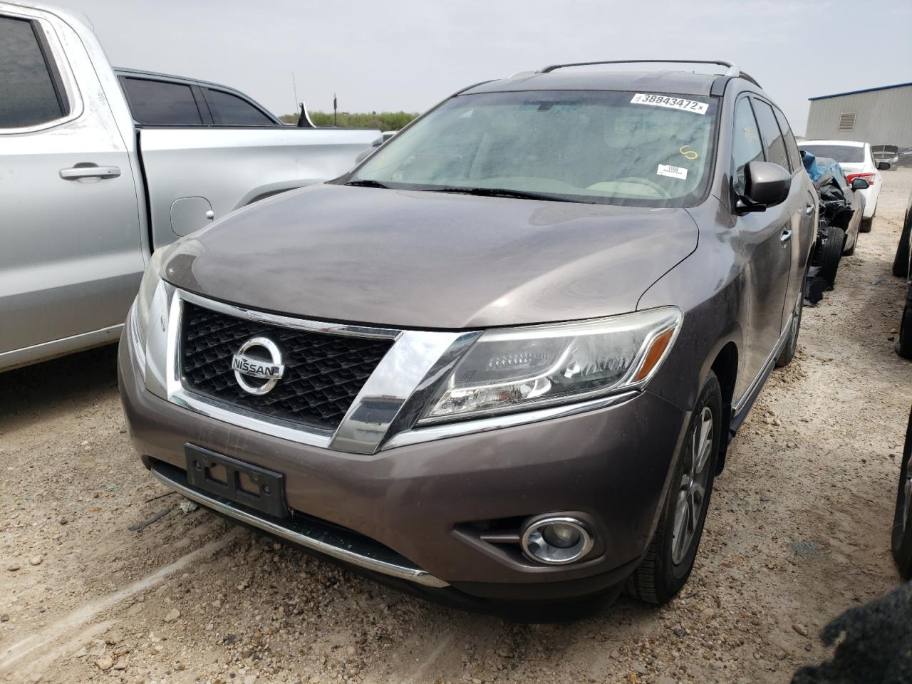 Photo 2 from auction – 2014 NISSAN PATHFINDER with VIN 5N1AR2MN4EC673287