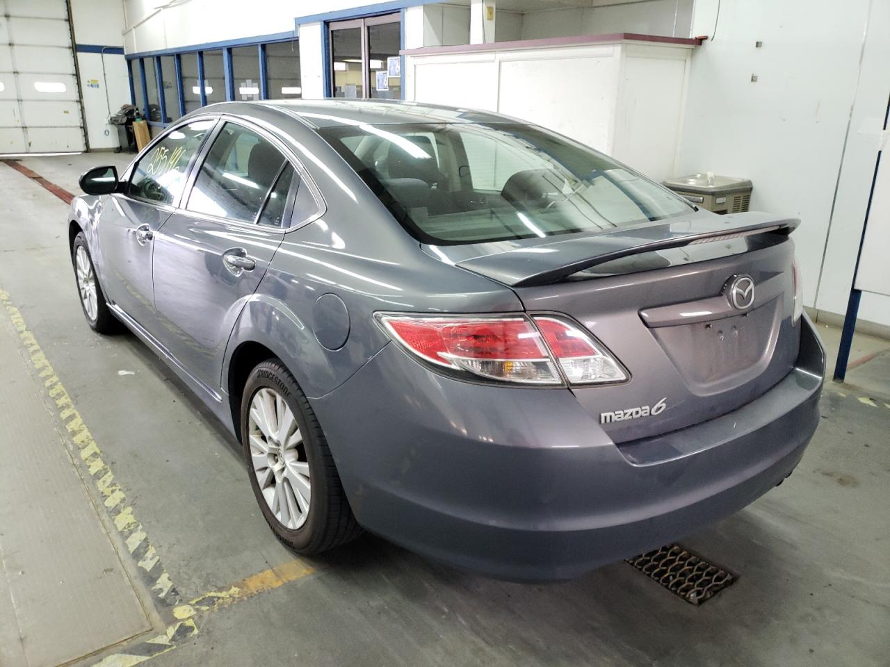 Photo 3 from auction – 2010 MAZDA 6 I with VIN 1YVHZ8CH1A5M06702