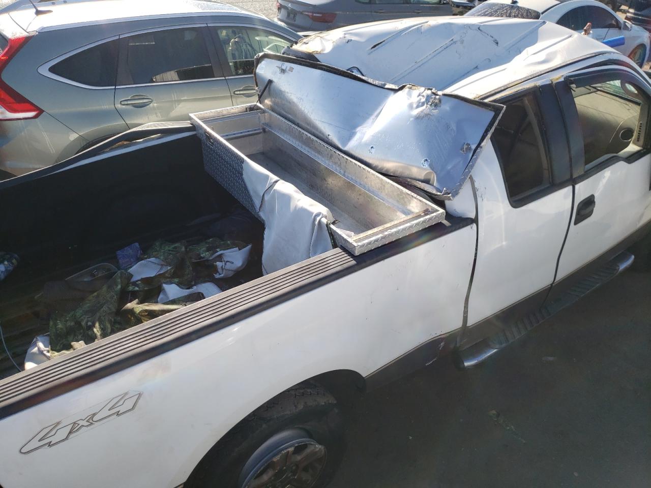 Photo 9 from auction – 2006 FORD F150 with VIN 1FTPX14VX6NB08644