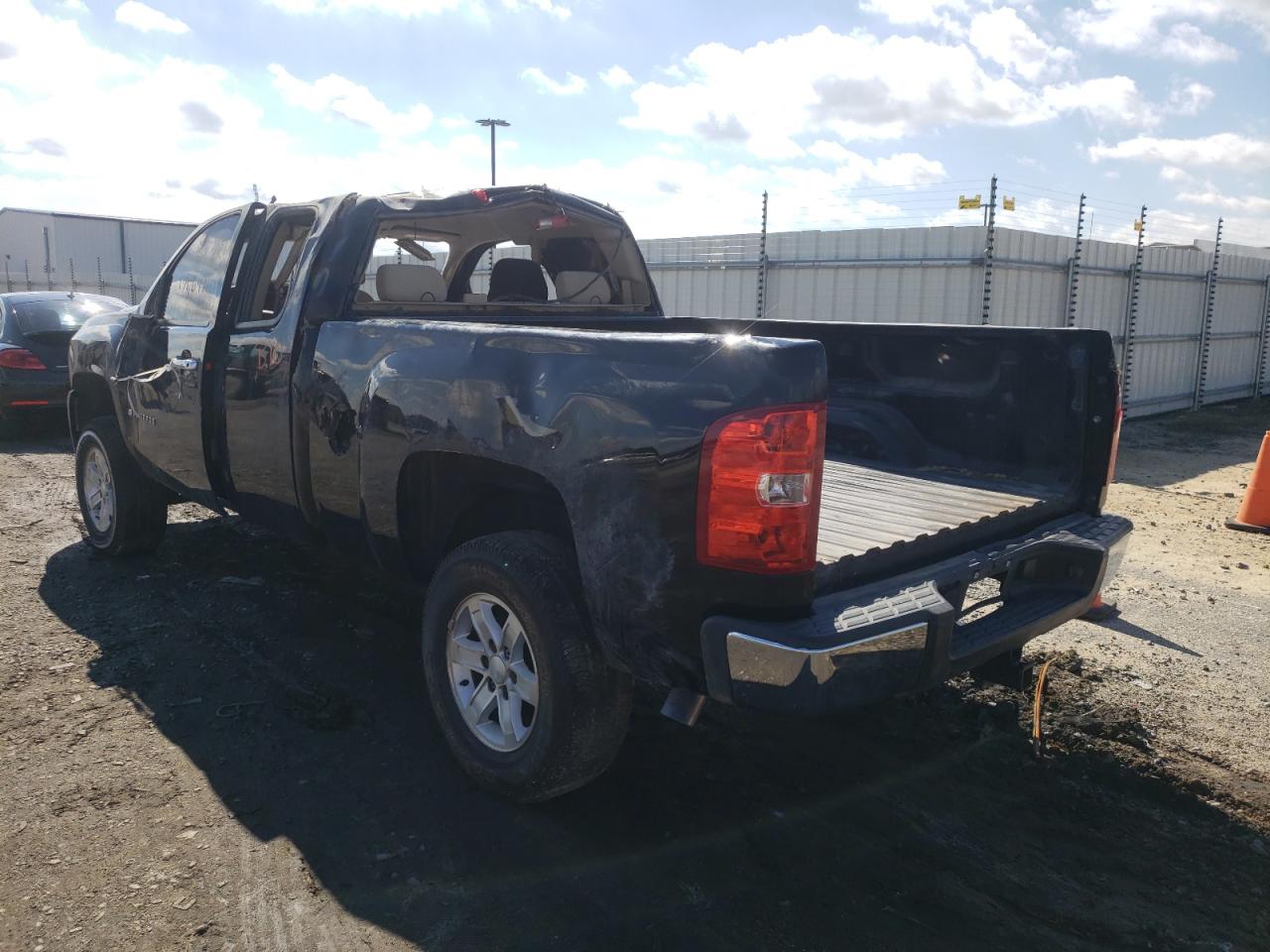 Photo 3 from auction – 2008 CHEVROLET SILVERADO with VIN 2GCEC19C281290404