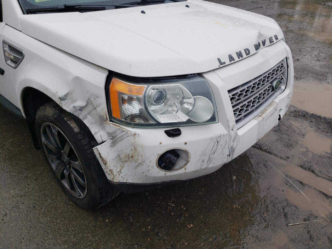 Photo 9 from auction – 2008 LAND ROVER LR2 SE TEC with VIN SALFS24N68H038862