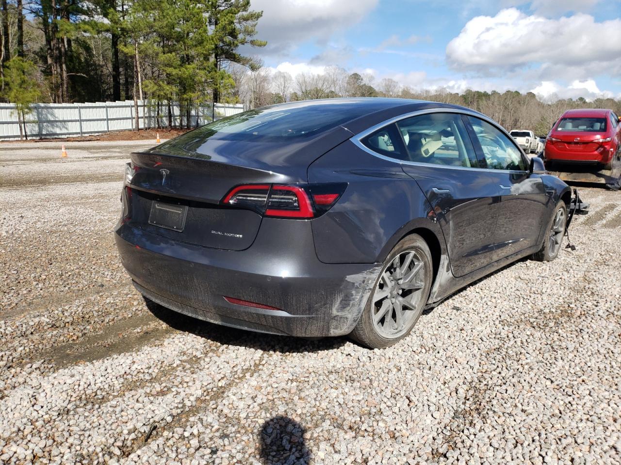 Photo 4 from auction – 2019 TESLA MODEL 3 with VIN 5YJ3E1EB7KF386483