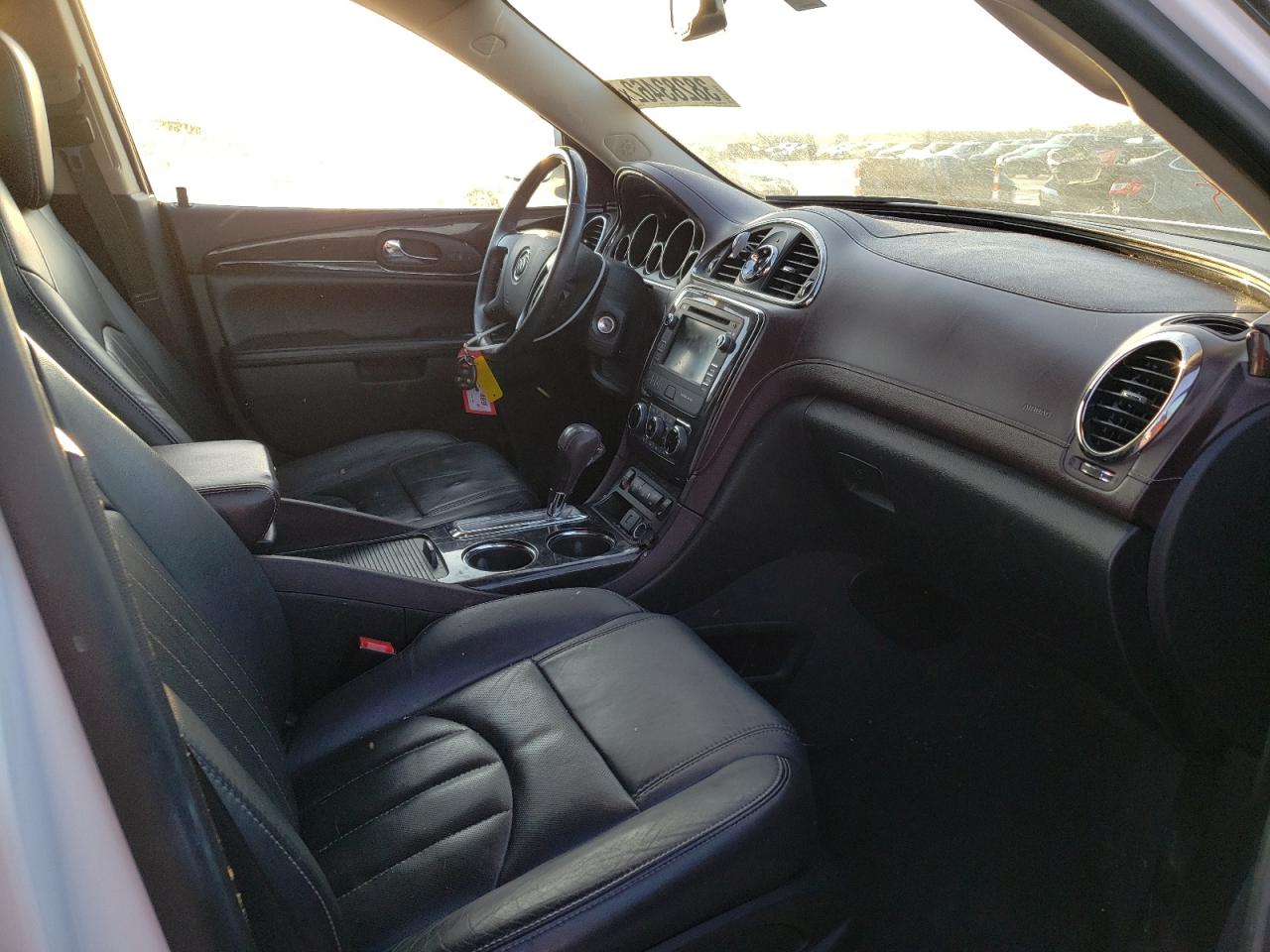 Photo 5 from auction – 2016 BUICK ENCLAVE with VIN 5GAKRBKDXGJ281837