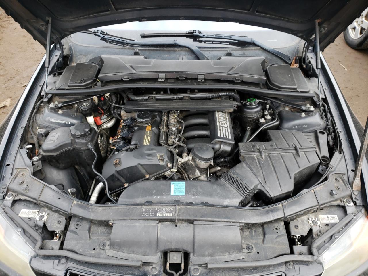 Photo 7 from auction – 2007 BMW 328 I with VIN WBAVA33597KX81513