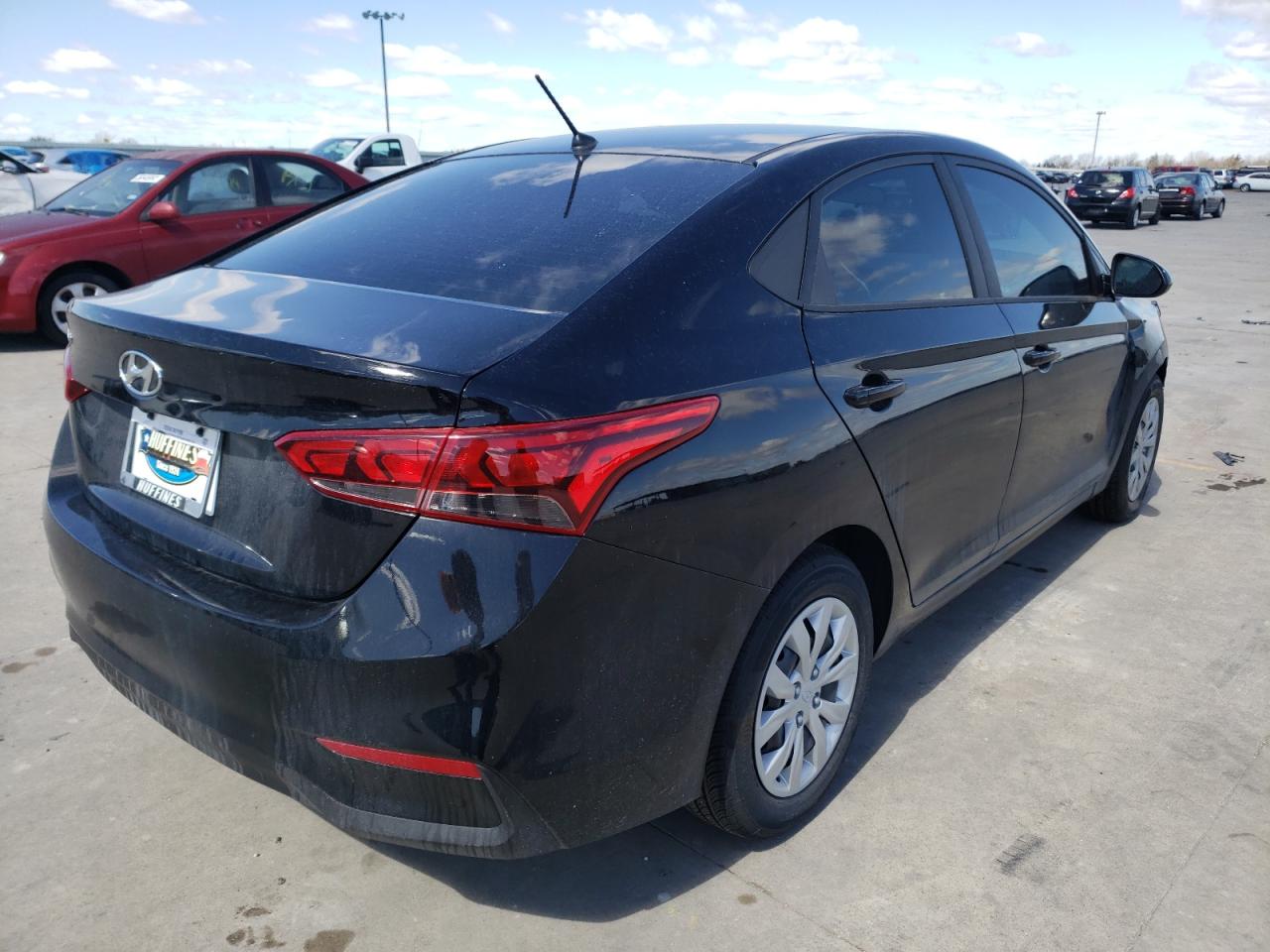 Photo 4 from auction – 2022 HYUNDAI ACCENT SE with VIN 3KPC24A67NE164054