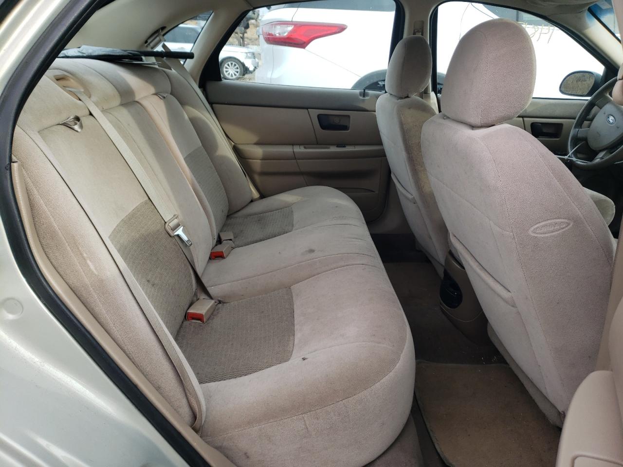 Photo 6 from auction – 2005 FORD TAURUS SEL with VIN 1FAHP56U45A180919