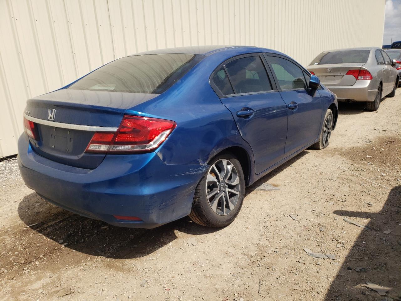 Photo 4 from auction – 2013 HONDA CIVIC EX with VIN 19XFB2F85DE070765