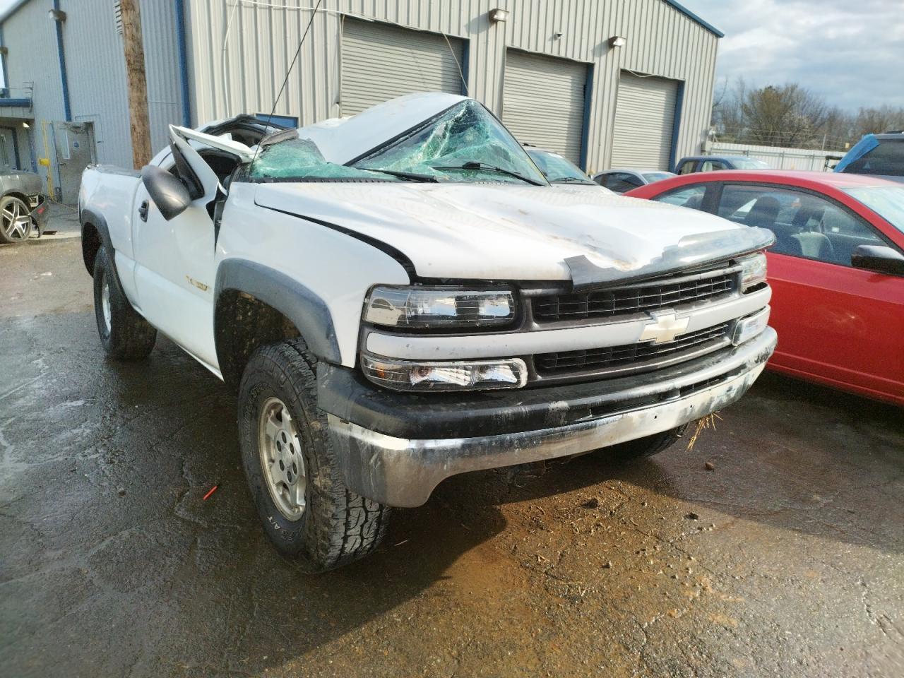 CHEVROLET SILVERADO 2002 with VIN 1GCEK14V22Z159483 - Photo from auction