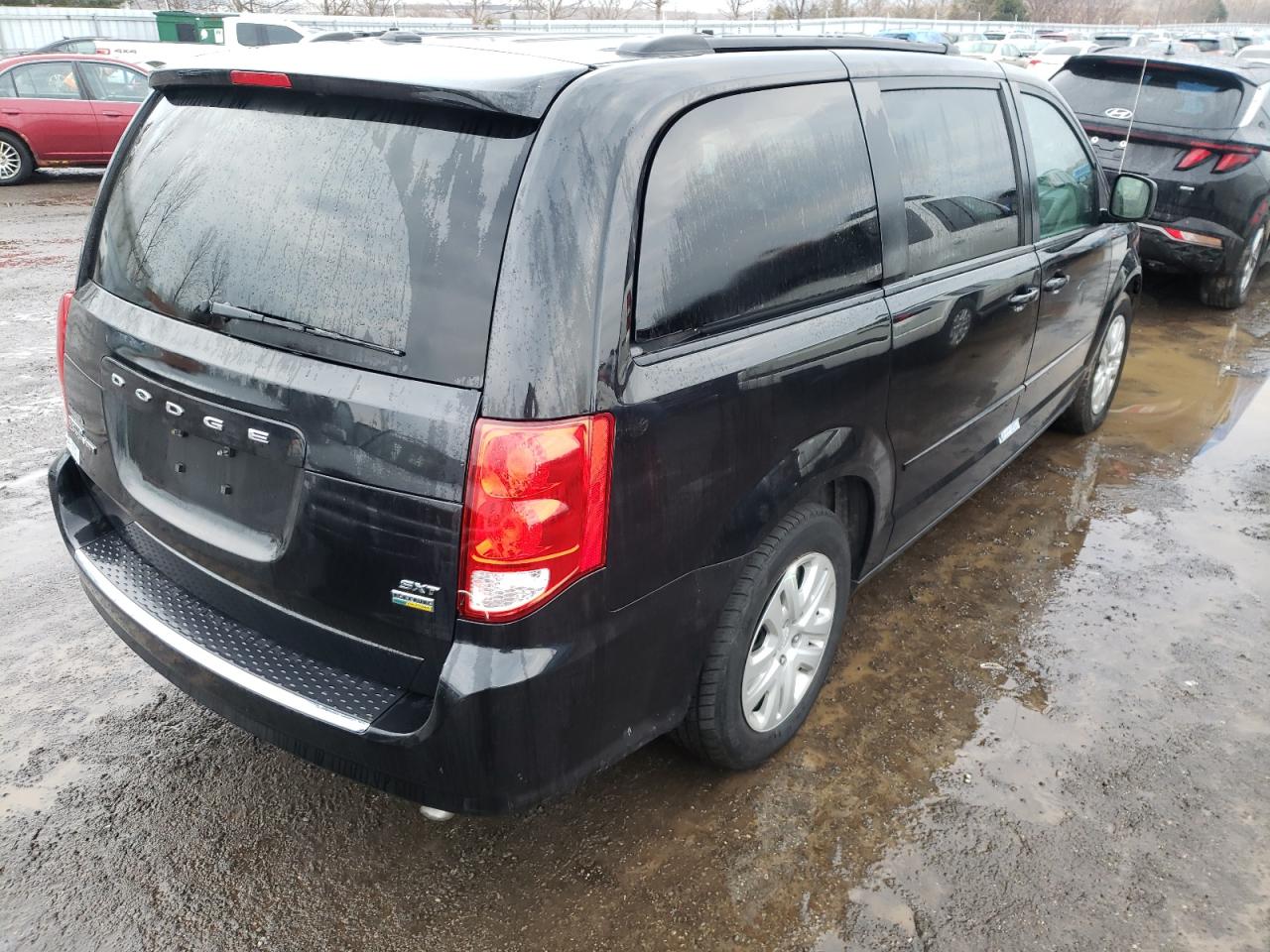 Photo 4 from auction – 2016 DODGE GRAND CARA with VIN 2C4RDGBG0GR376843