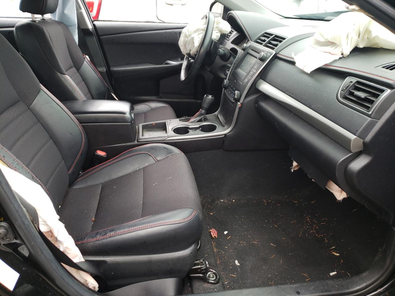 Photo 5 from auction – 2017 TOYOTA CAMRY LE with VIN 4T1BF1FK7HU618003