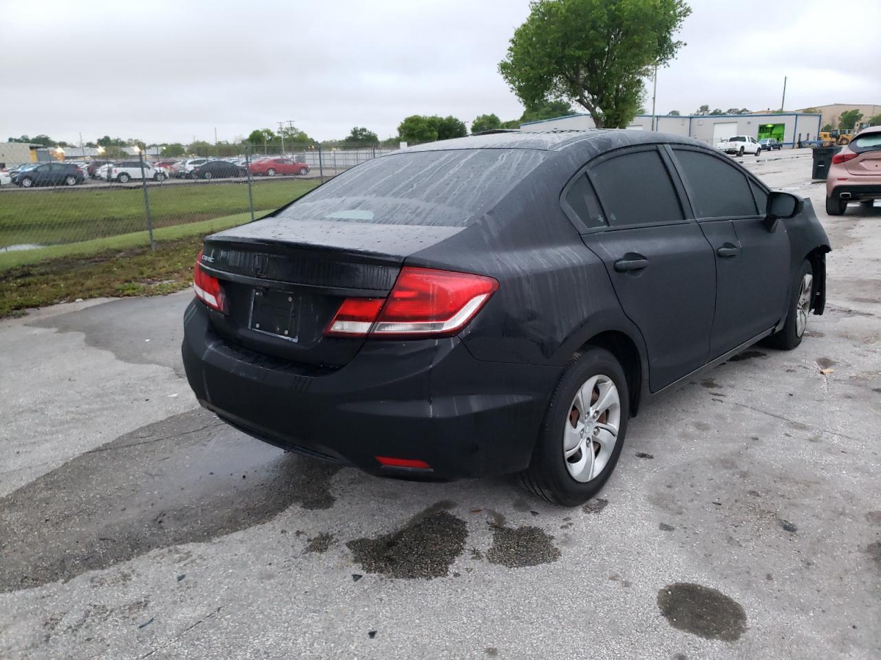 Photo 4 from auction – 2015 HONDA CIVIC LX with VIN 19XFB2F51FE079472