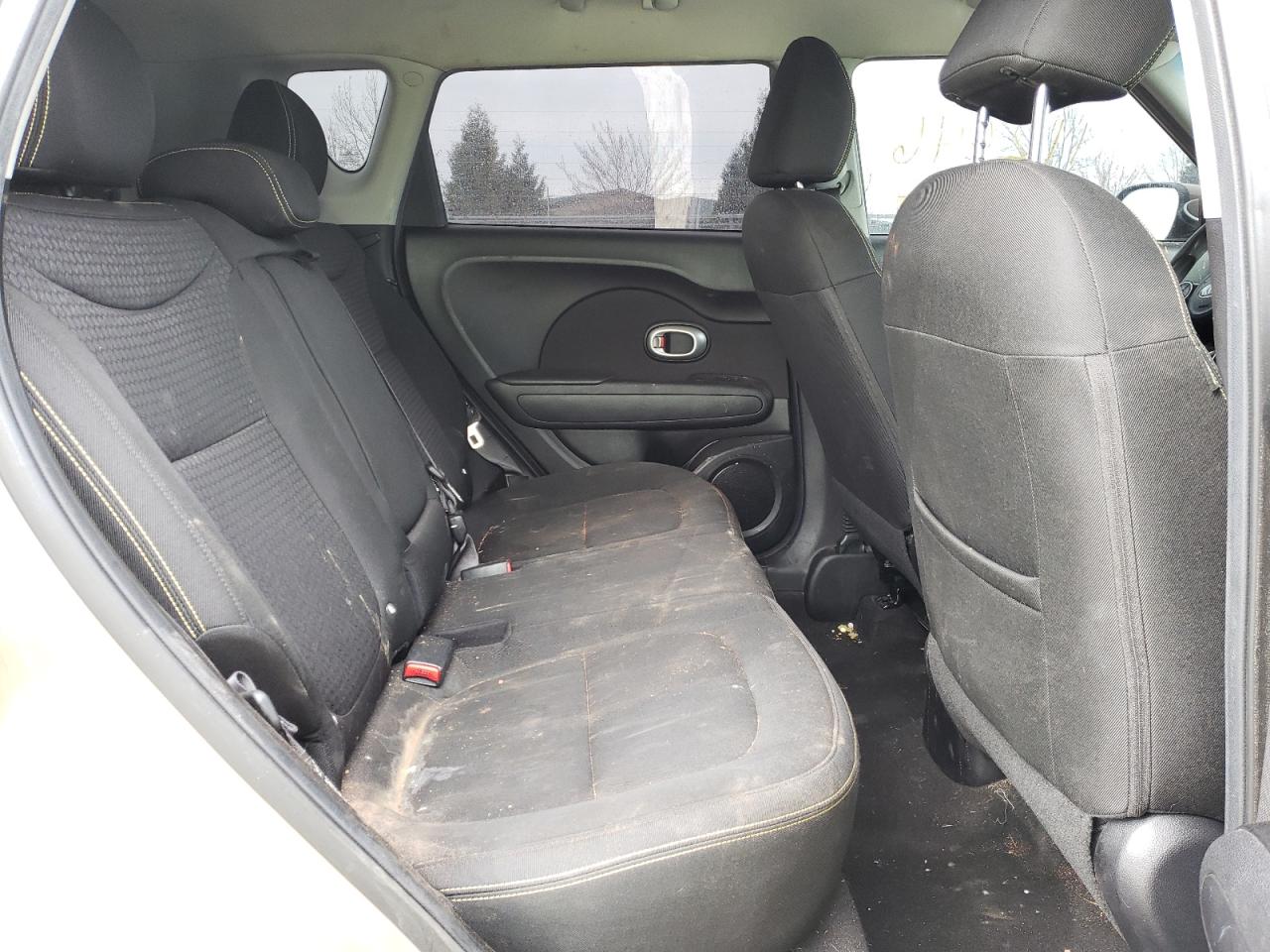 صورة رقم 6 من المزاد - 2015 KIA SOUL + مع VIN KNDJP3A51F7114245