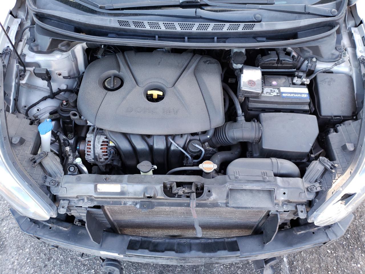 Photo 7 from auction – 2012 HYUNDAI ELANTRA GL with VIN 5NPDH4AE4CH092684