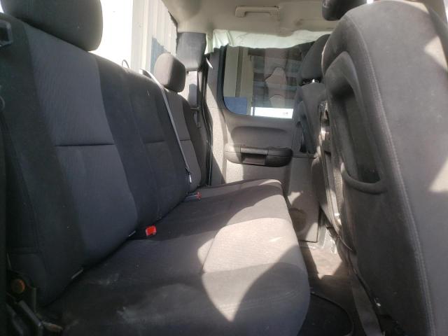 Photo 6 from auction – 2010 CHEVROLET SILVERADO with VIN 1GCSCREA2AZ277641