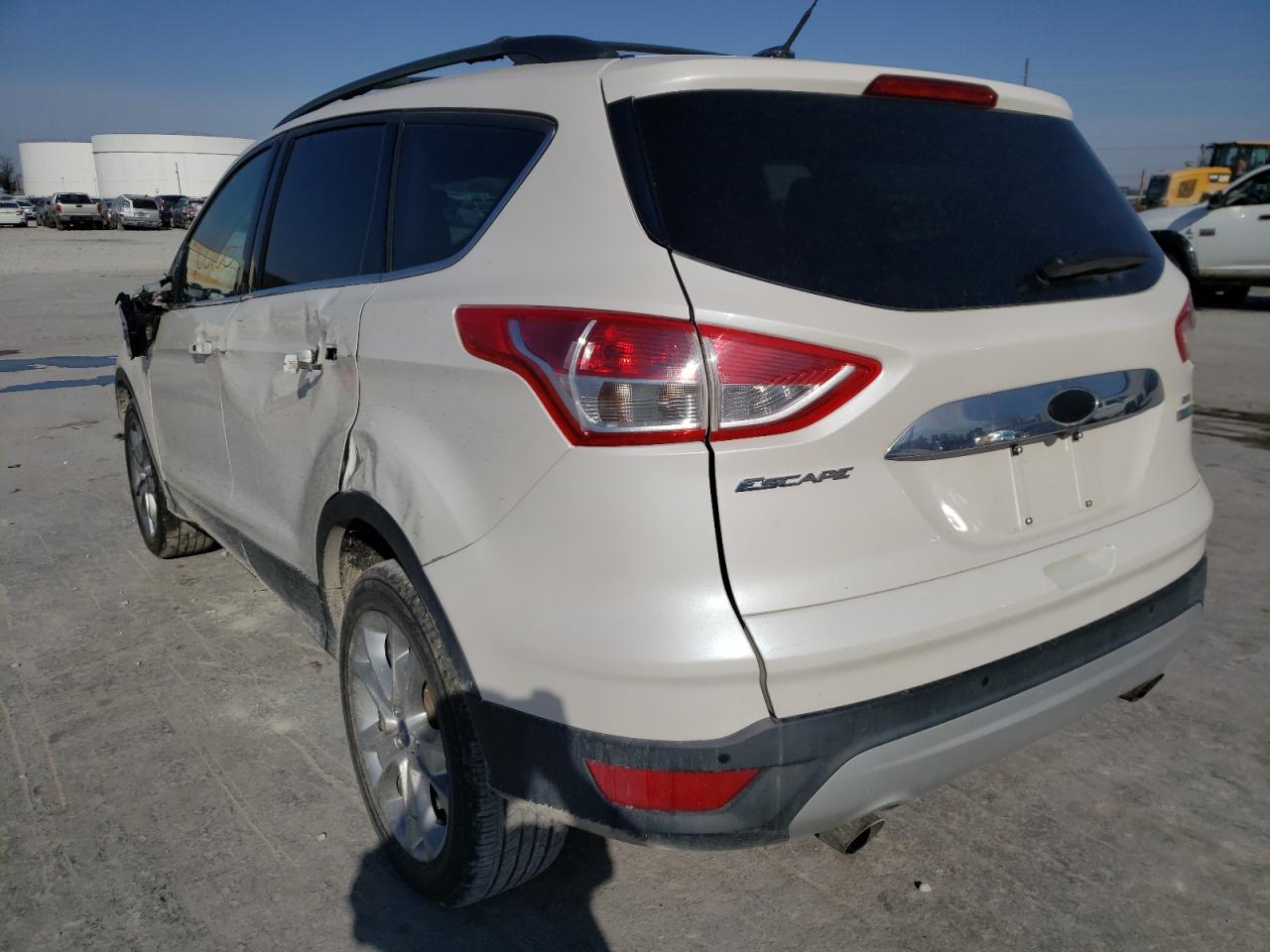 Photo 3 from auction – 2013 FORD ESCAPE SEL with VIN 1FMCU0H90DUD91682