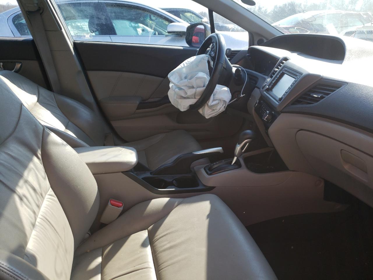 Photo 5 from auction – 2012 HONDA CIVIC EXL with VIN 19XFB2F93CE333472