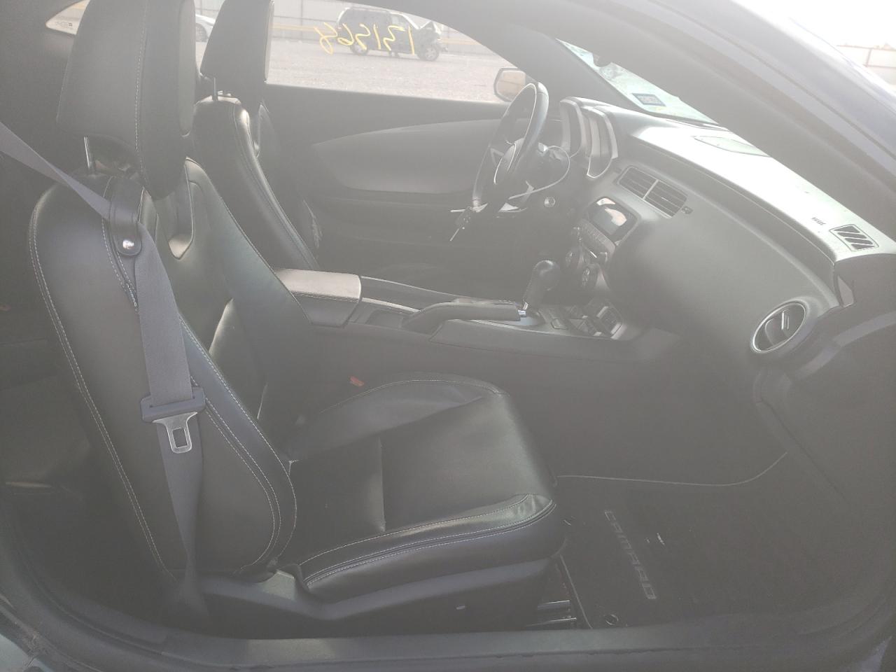 Photo 5 from auction – 2011 CHEVROLET CAMARO LT with VIN 2G1FC1EDXB9146586