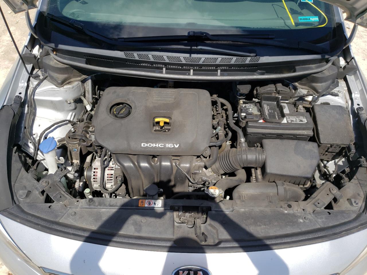 Photo 7 from auction – 2017 KIA FORTE LX with VIN 3KPFK4A70HE040976