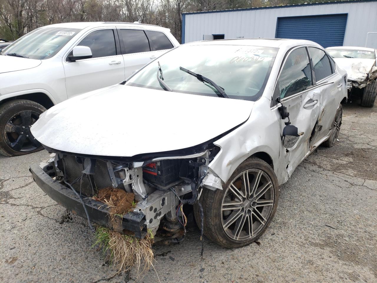 Photo 2 from auction – 2013 TOYOTA AVALON BAS with VIN 4T1BK1EB0DU060342