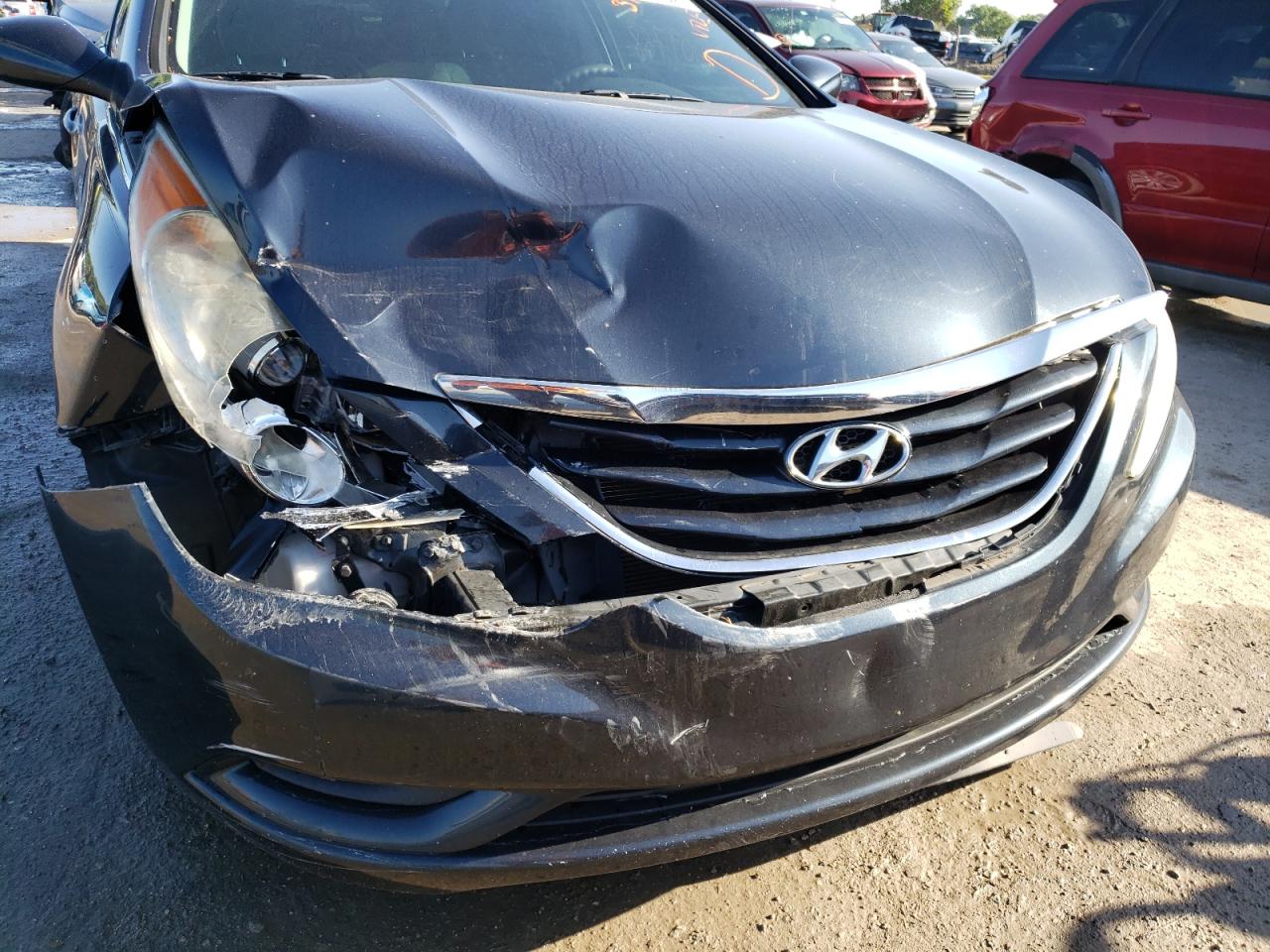 Photo 9 from auction – 2012 HYUNDAI SONATA GLS with VIN 5NPEB4AC5CH481869