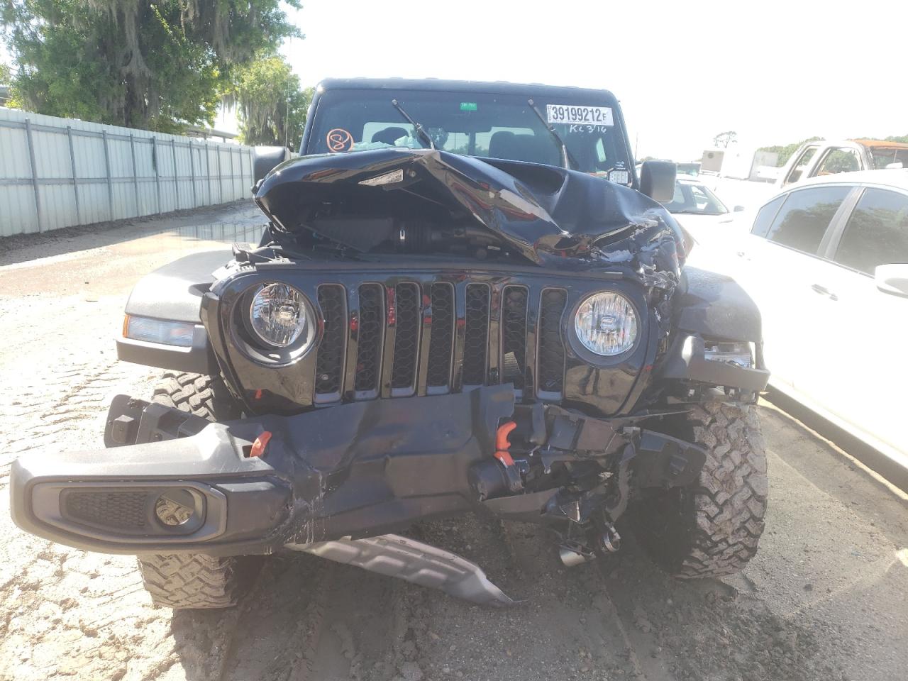 Photo 9 from auction – 2020 JEEP GLADIATOR with VIN 1C6JJTEG4LL208806