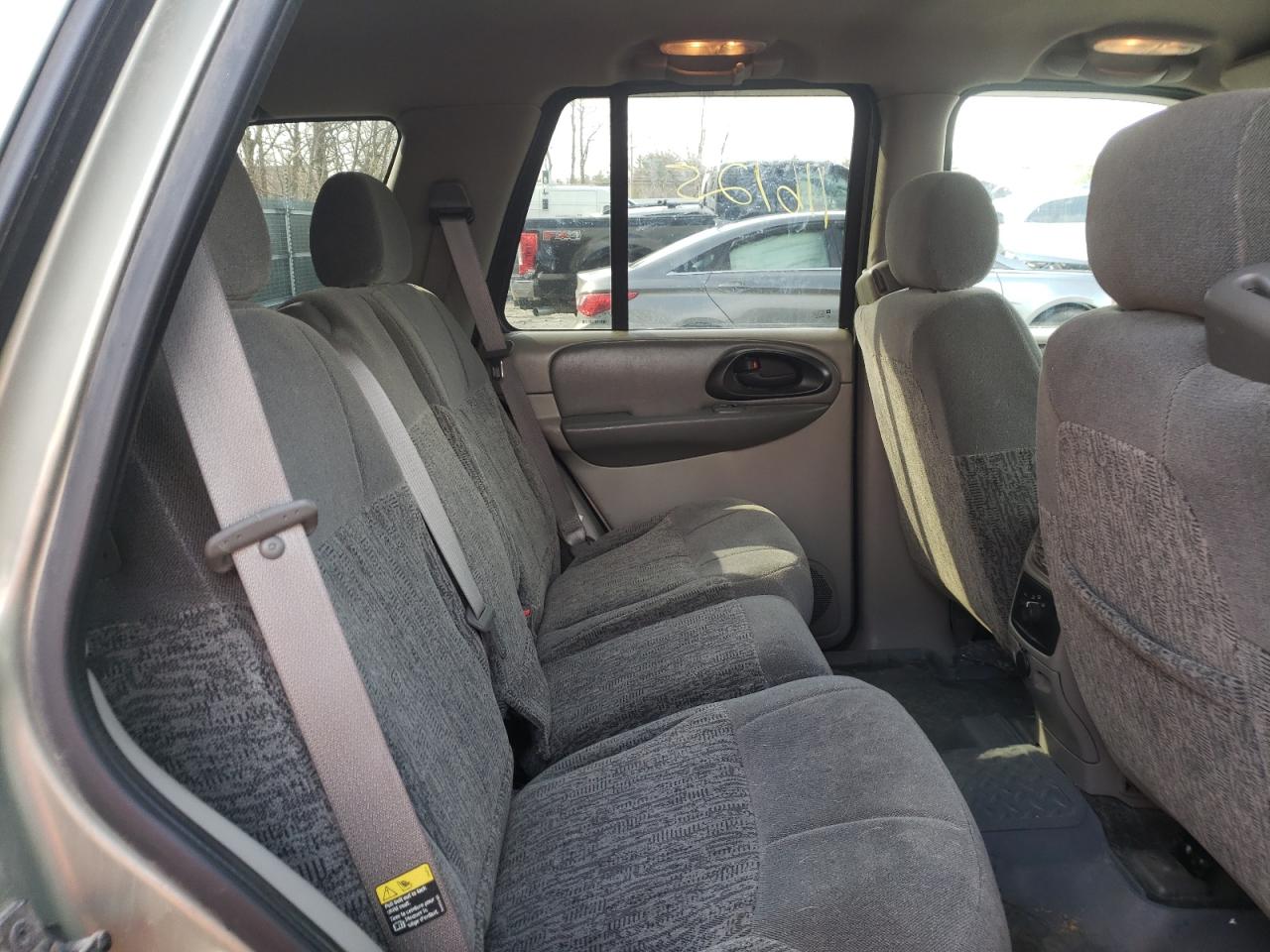 Photo 6 from auction – 2003 CHEVROLET TRAILBLAZE with VIN 1GNDT13S732151591