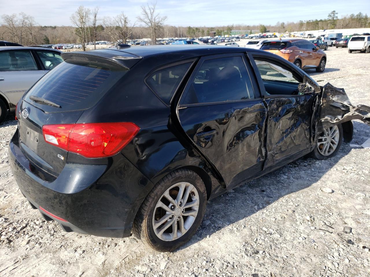 Foto 4 de la subasta – 2012 KIA FORTE EX con VIN KNAFU5A23C5468417