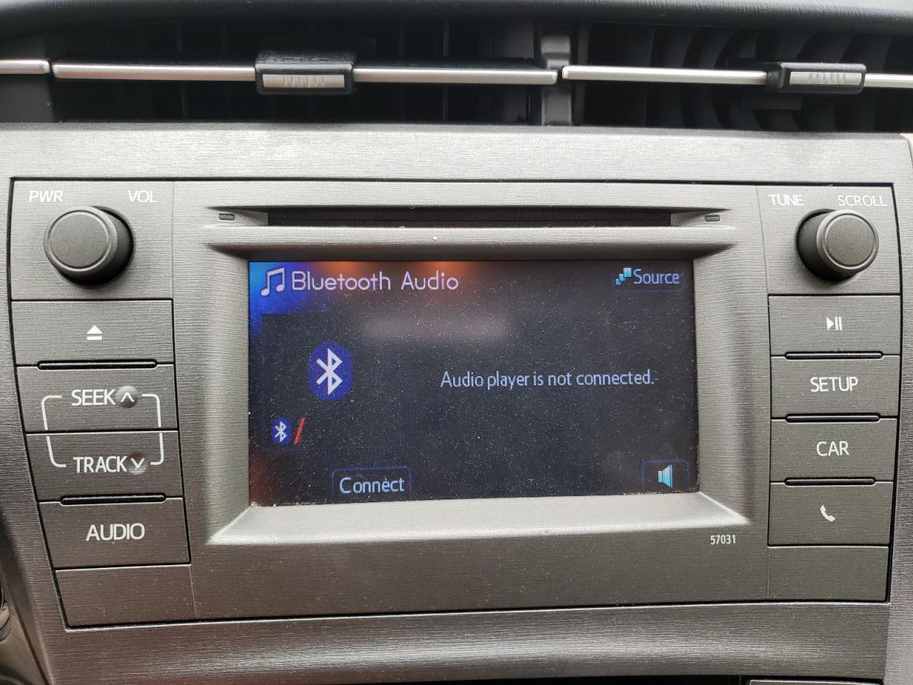 Photo 9 from auction – 2015 TOYOTA PRIUS with VIN JTDKN3DU3F0404234