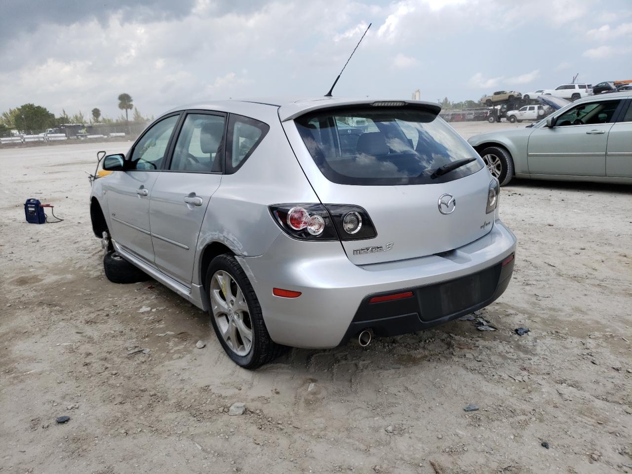 Photo 3 from auction – 2008 MAZDA 3 HATCHBAC with VIN JM1BK343X81844772