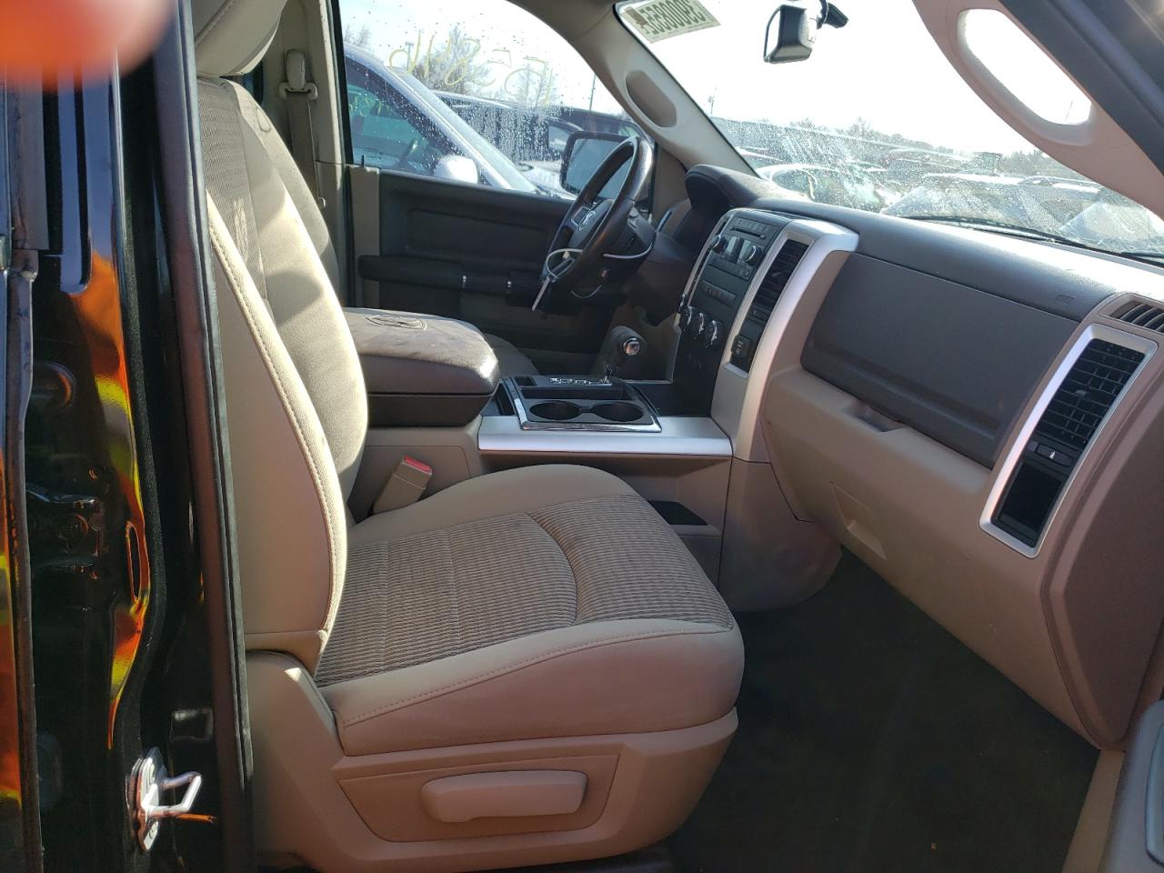 Photo 5 from auction – 2010 DODGE RAM 1500 with VIN 1D7RV1GT7AS130299