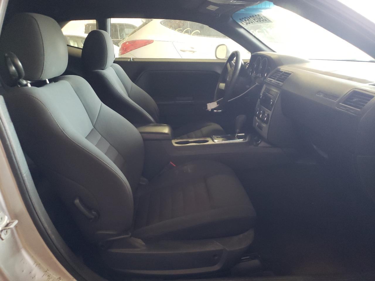 Photo 5 from auction – 2010 DODGE CHALLENGER with VIN 2B3CJ4DV6AH306481