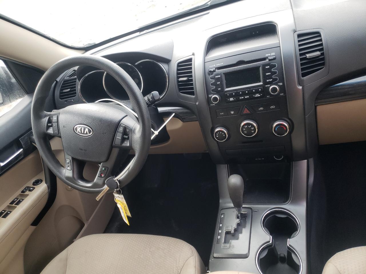 Photo 9 from auction – 2012 KIA SORENTO BA with VIN 5XYKT3A10CG277562